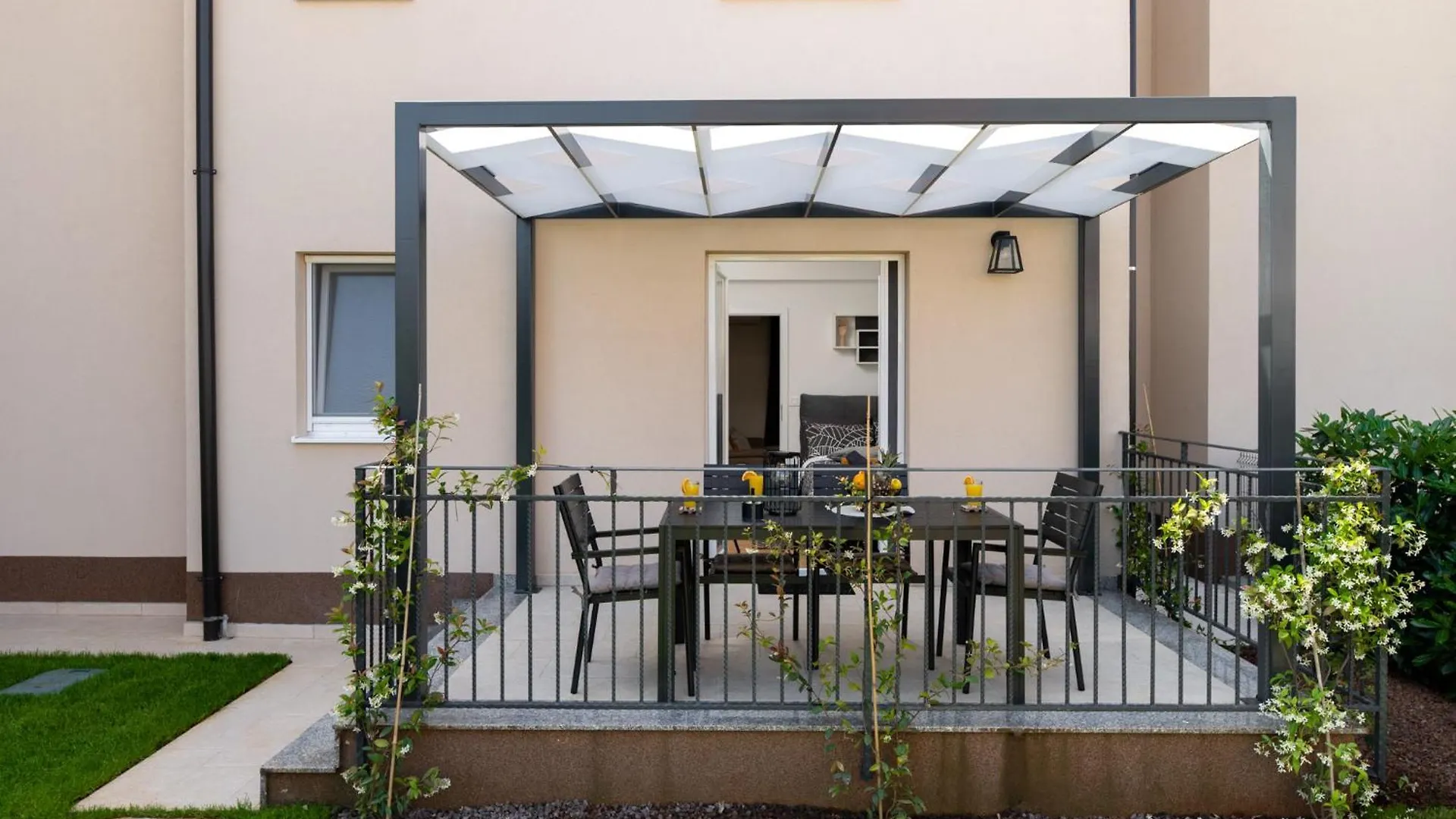 Apartment Lotta With Garden Tar-Vabriga Croatia